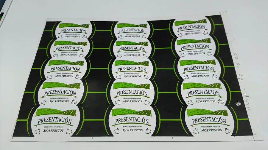 Etiquetas personalizadas — Multigraff